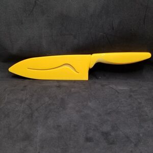 Kuhn Rikon Santoku knife with sheath made in Switzerland